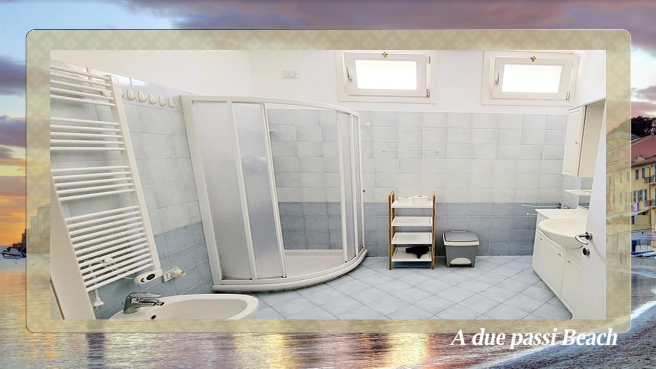 A Due Passi Beach Сестри Леванте Екстериор снимка